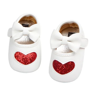 Listenwind 0-18 м, обувь Принцессы для маленьких девочек, Обувь для новорожденных, блестки в виде сердца, искусственная кожа, Обувь для первых прогулок