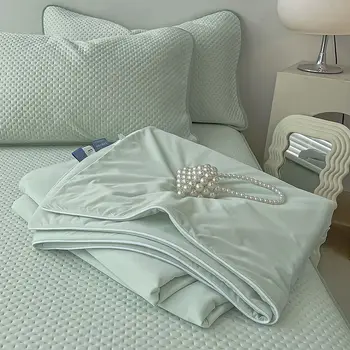 Нескользящий коврик из вискозного волокна с прохладным ощущением, моющееся летнее тонкое пуховое одеяло, комплект из четырех предметов